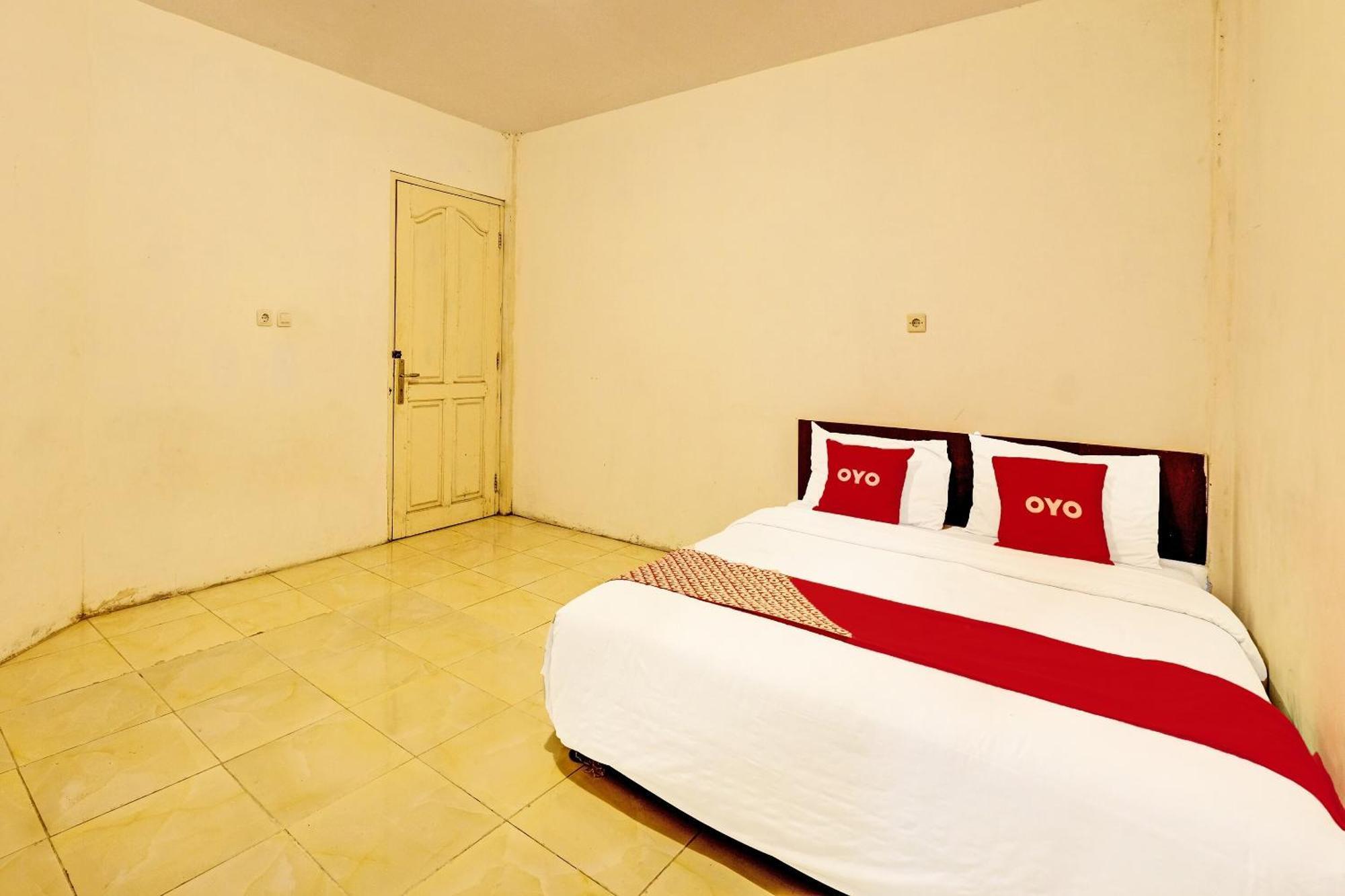 Hotel Oyo 2928 Rumah Ceria