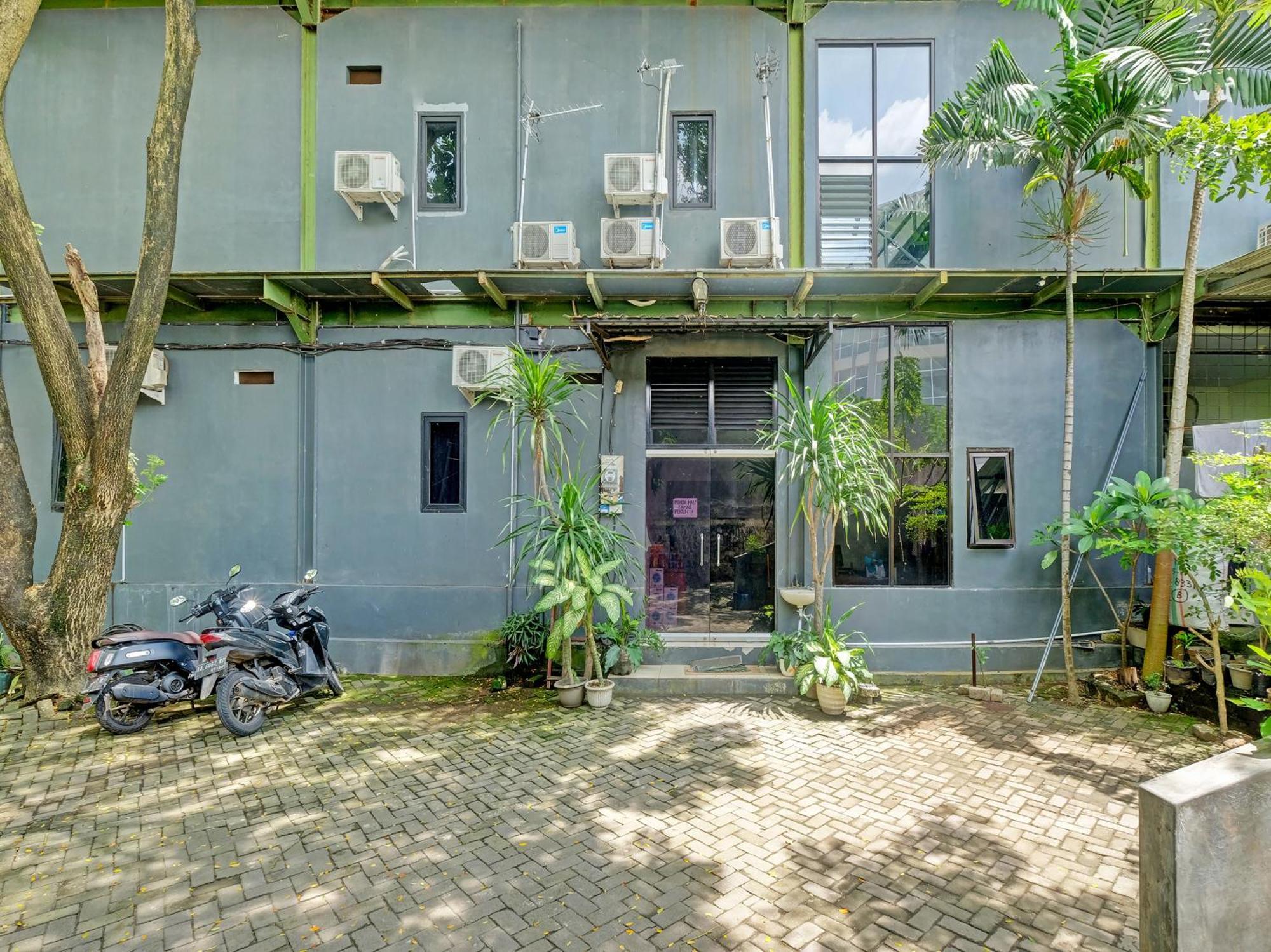 Oyo 2928 Rumah Ceria 2* Semarang