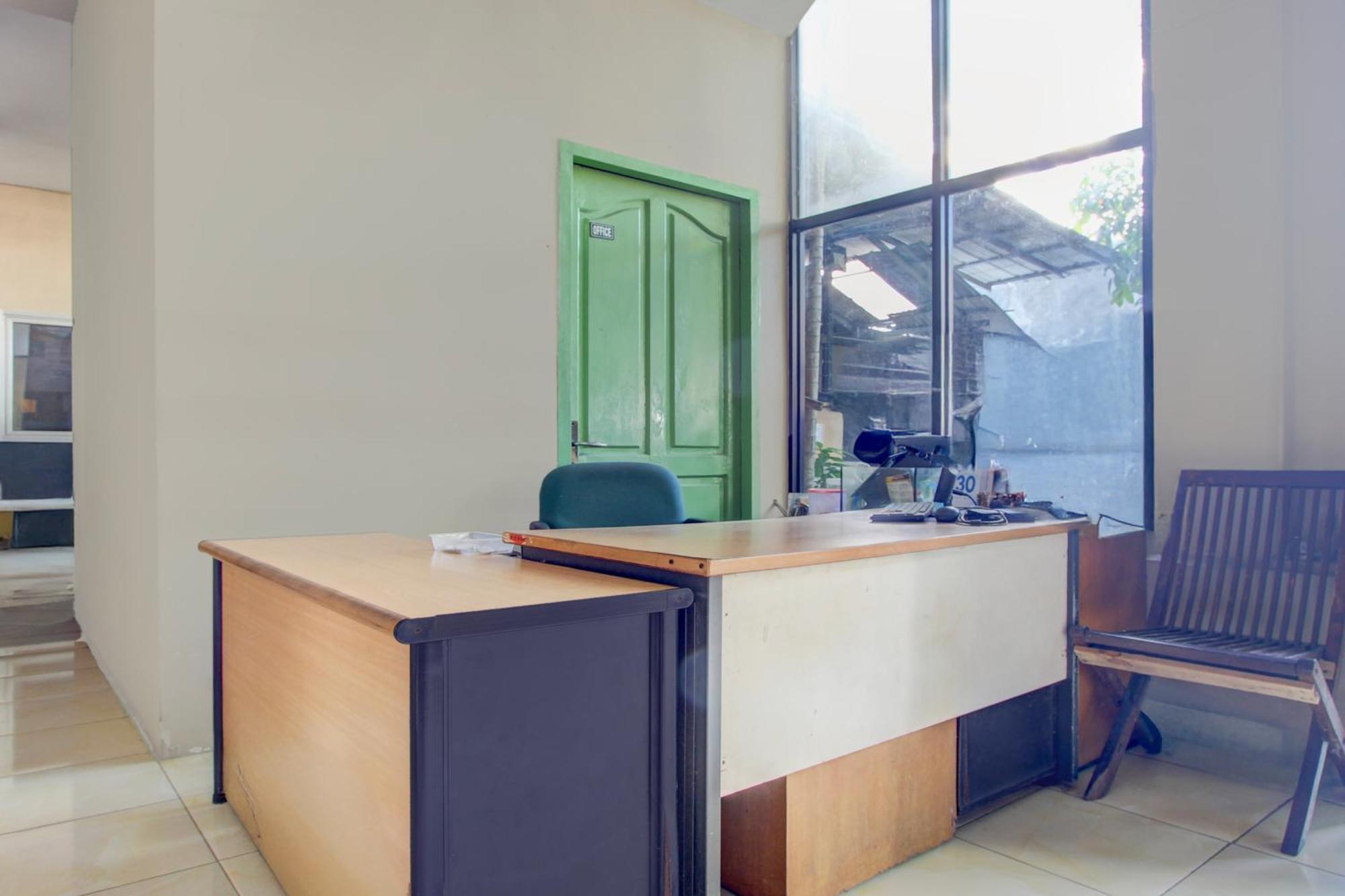 Oyo 2928 Rumah Ceria 2* Semarang